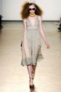 desfile-marcbymarcjacobs-nyspring2011rtw-159
