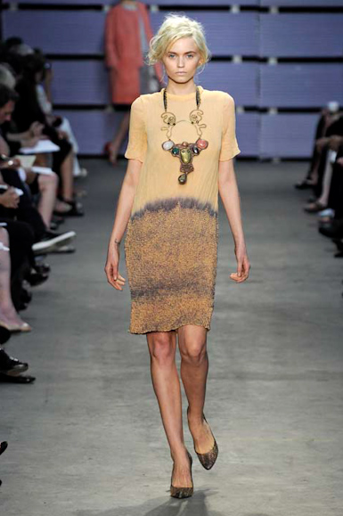 desfile-proenzaschouler-nyspring2011rtw-104