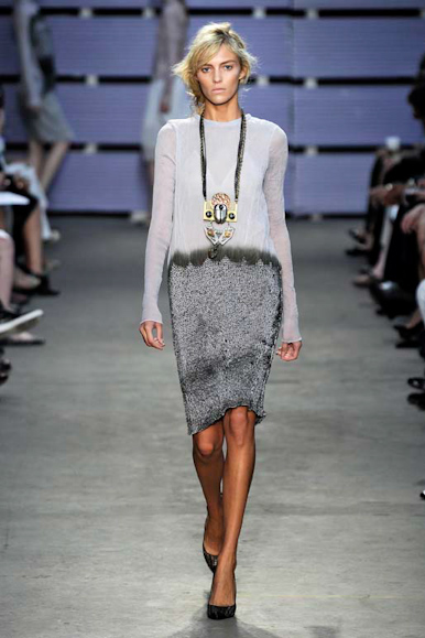 desfile-proenzaschouler-nyspring2011rtw-106
