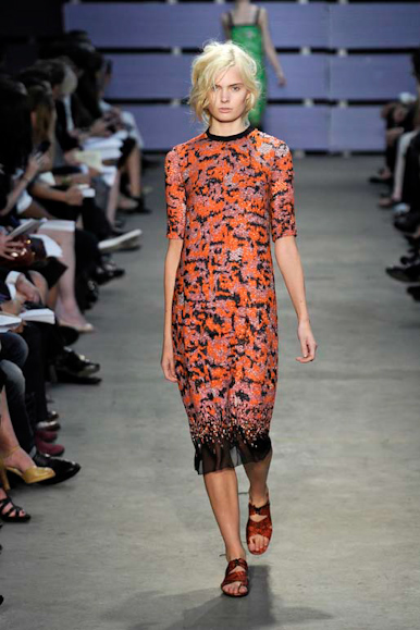 desfile-proenzaschouler-nyspring2011rtw-129