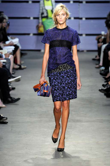 desfile-proenzaschouler-nyspring2011rtw-132