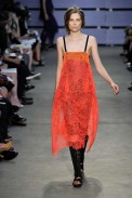 desfile-proenzaschouler-nyspring2011rtw-136
