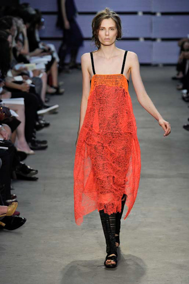 desfile-proenzaschouler-nyspring2011rtw-136