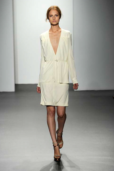Ready_to_Wear_Spring_Summer_2011_CALVIN_KLEIN_
NEW_YORK_September_2010