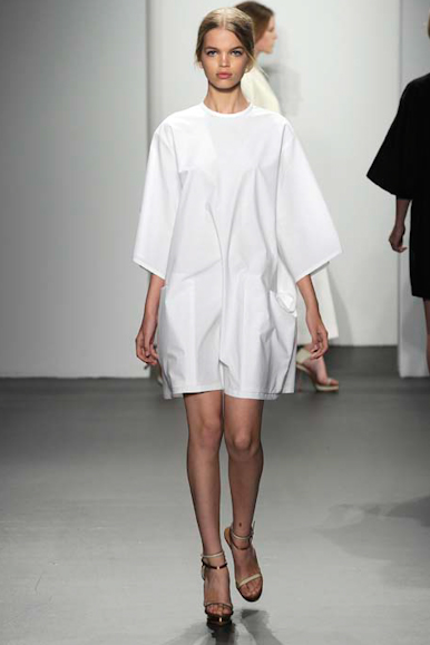 Ready_to_Wear_Spring_Summer_2011_CALVIN_KLEIN_
NEW_YORK_September_2010
