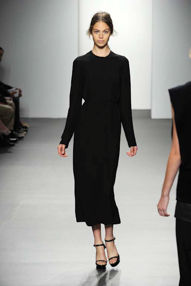 Ready_to_Wear_Spring_Summer_2011_CALVIN_KLEIN_
NEW_YORK_September_2010