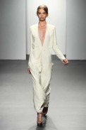 Ready_to_Wear_Spring_Summer_2011_CALVIN_KLEIN_
NEW_YORK_September_2010