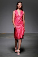 desfile-ckane-londresverao2011rtw-105