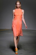 desfile-ckane-londresverao2011rtw-115