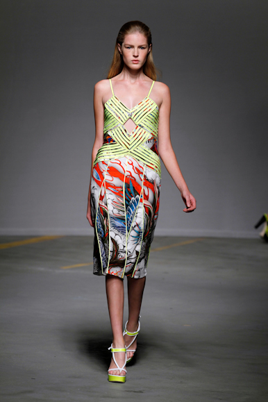 desfile-ckane-londresverao2011rtw-120