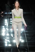 desfile-burberry-londresverao2011rtw-113