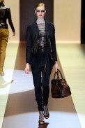 desfile-gucci-milaoverao2011rtw-119