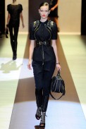 desfile-gucci-milaoverao2011rtw-122