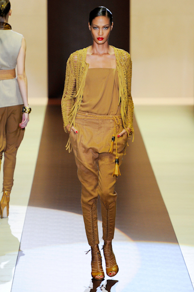desfile-gucci-milaoverao2011rtw-128