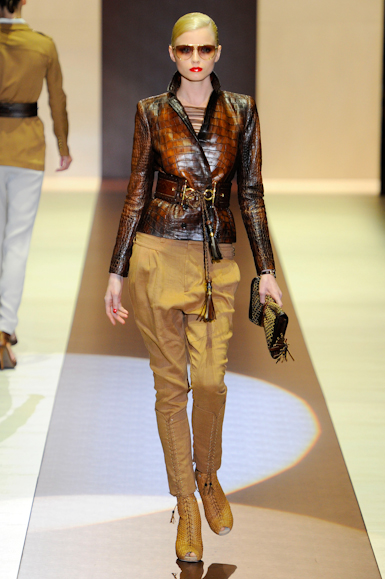 desfile-gucci-milaoverao2011rtw-130