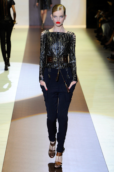 desfile-gucci-milaoverao2011rtw-132
