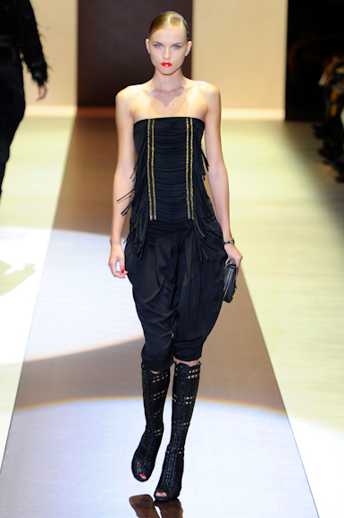 desfile-gucci-milaoverao2011rtw-135