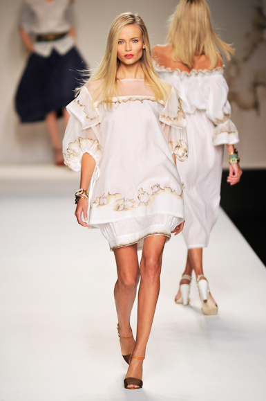 desfile-fendi-milaoverao2011rtw-102