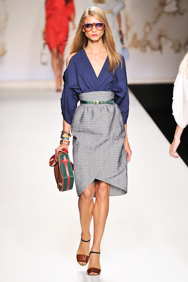 desfile-fendi-milaoverao2011rtw-106