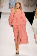 desfile-fendi-milaoverao2011rtw-114