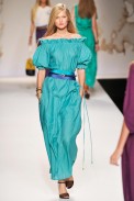 desfile-fendi-milaoverao2011rtw-124