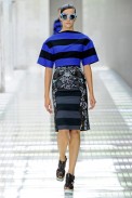 desfile-prada-milaoverao2011rtw-107