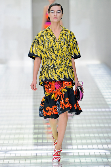 desfile-prada-milaoverao2011rtw-117