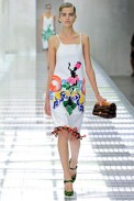 desfile-prada-milaoverao2011rtw-126