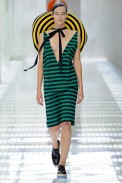 desfile-prada-milaoverao2011rtw-129