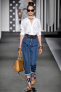 desfile-moschino-milaoverao2011rtw-126