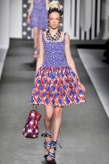 desfile-moschino-milaoverao2011rtw-140