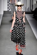 desfile-moschino-milaoverao2011rtw-146