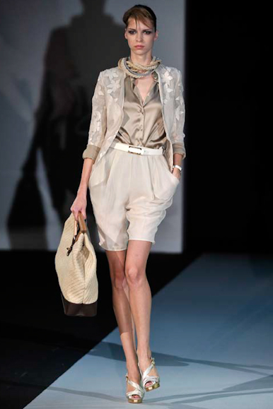 desfile-armani-milaoverao2011rtw-123
