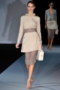 desfile-armani-milaoverao2011rtw-127