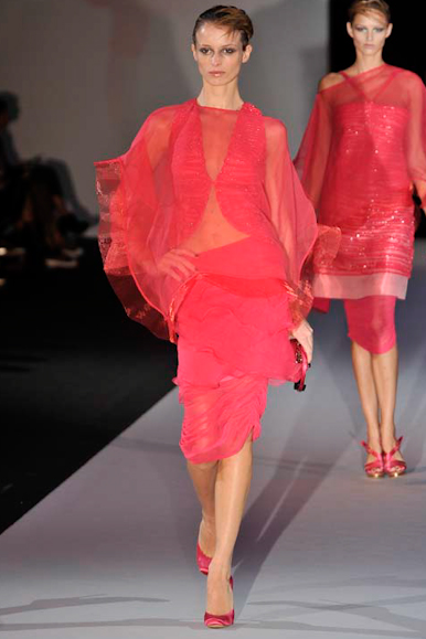 desfile-armani-milaoverao2011rtw-172