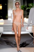 desfile-dsquared2-milaoverao2011rtw-103
