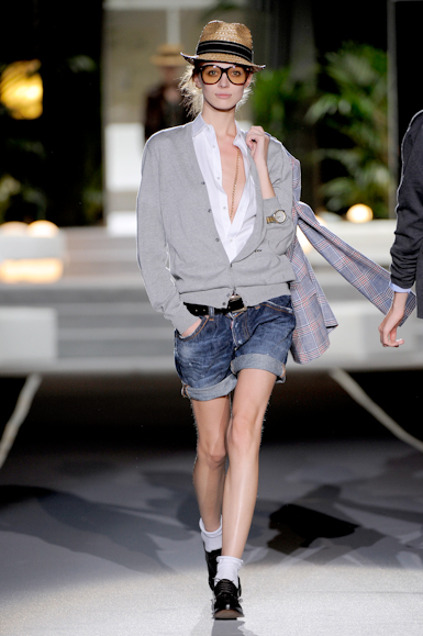 desfile-dsquared2-milaoverao2011rtw-112