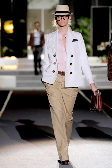 desfile-dsquared2-milaoverao2011rtw-114