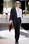 desfile-dsquared2-milaoverao2011rtw-123