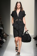 desfile-bottegaveneta-milaoverao2011rtw-106