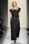 desfile-bottegaveneta-milaoverao2011rtw-114