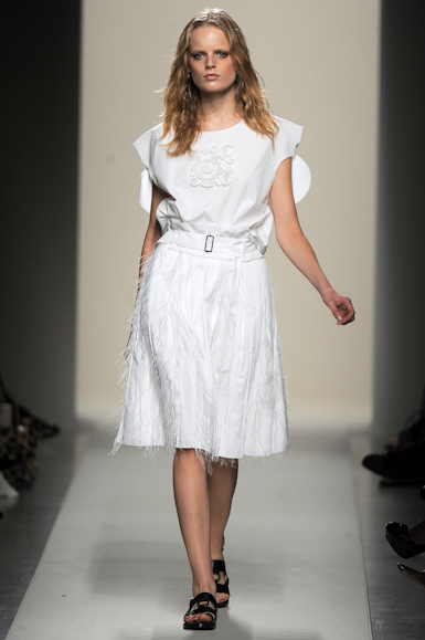 desfile-bottegaveneta-milaoverao2011rtw-115