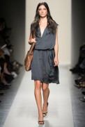 desfile-bottegaveneta-milaoverao2011rtw-119