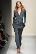 desfile-bottegaveneta-milaoverao2011rtw-121