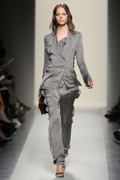 desfile-bottegaveneta-milaoverao2011rtw-122