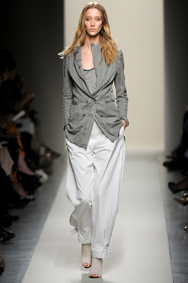 desfile-bottegaveneta-milaoverao2011rtw-126