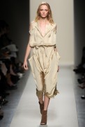 desfile-bottegaveneta-milaoverao2011rtw-138