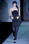 desfile-giorgioarmani-milaoverao2011rtw-105