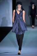 desfile-giorgioarmani-milaoverao2011rtw-109