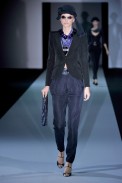 desfile-giorgioarmani-milaoverao2011rtw-114